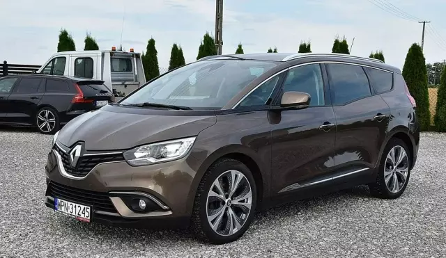 RENAULT Grand Scenic 
