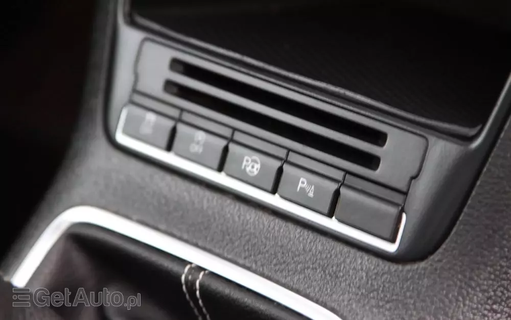 VOLKSWAGEN Tiguan 2.0 TDI DPF BlueMotion Technology Cup Sport & Style