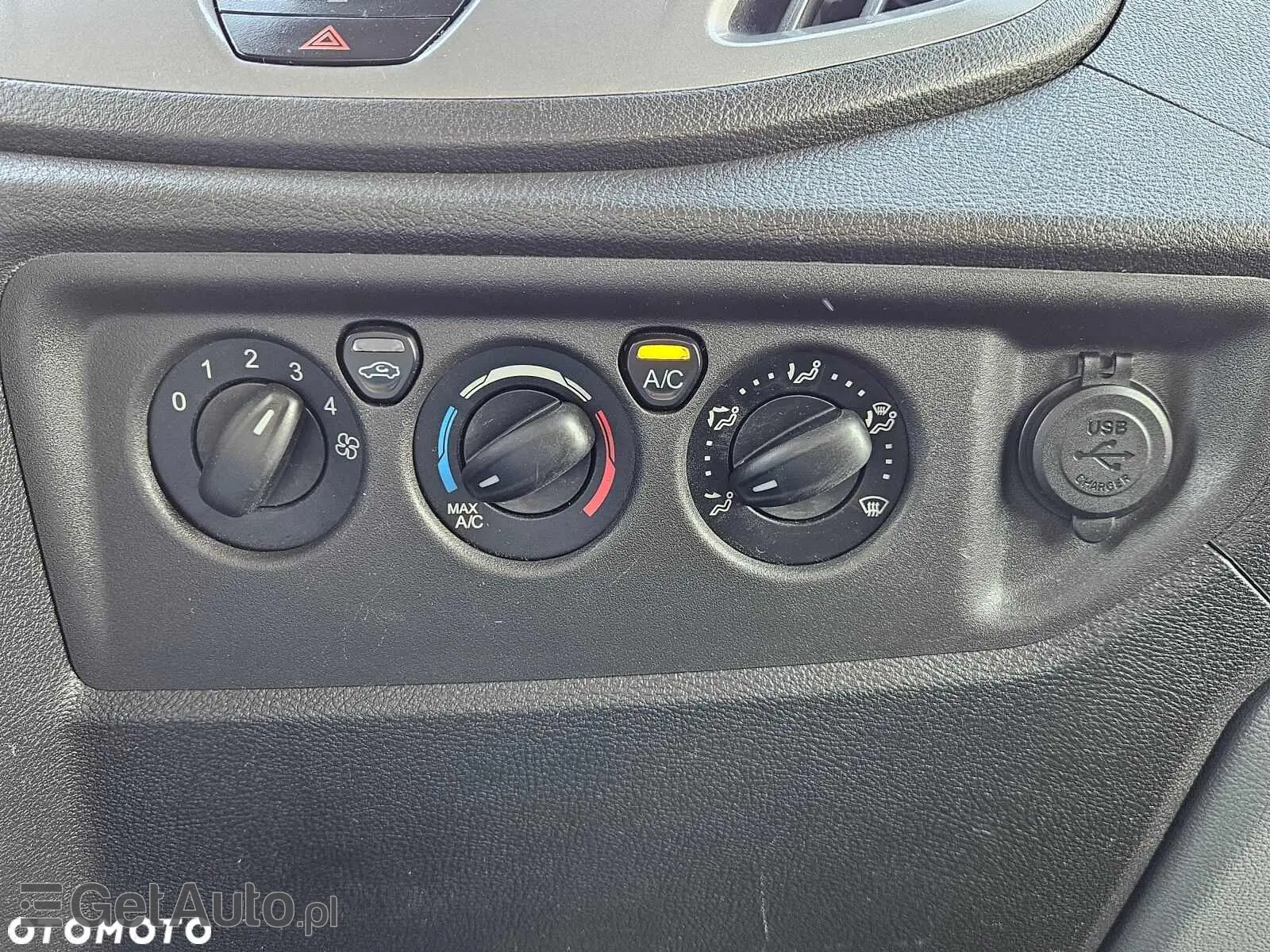 FORD Transit L4 Ambiente