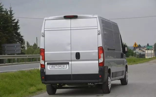 PEUGEOT Boxer 