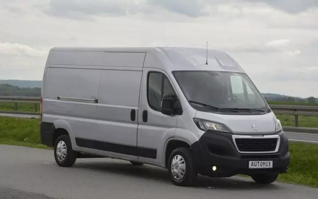 PEUGEOT Boxer 