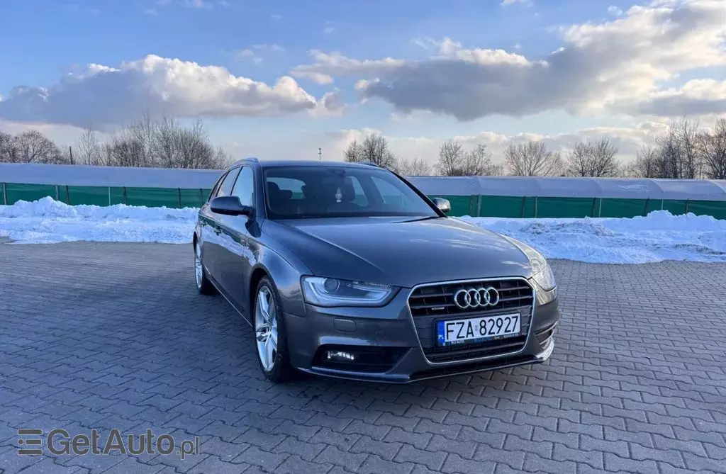 AUDI A4 
