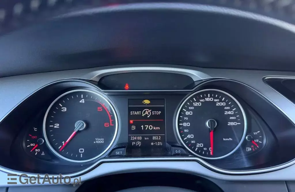 AUDI A4 