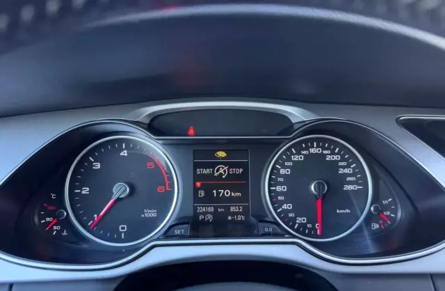 AUDI A4 