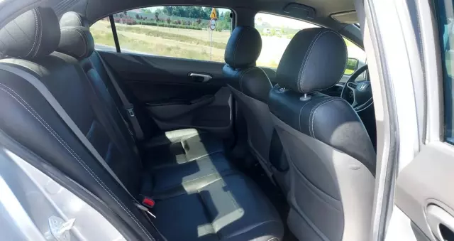 HONDA Civic Hybrid 1.3i-DSI VTEC IMA CVT Elegance