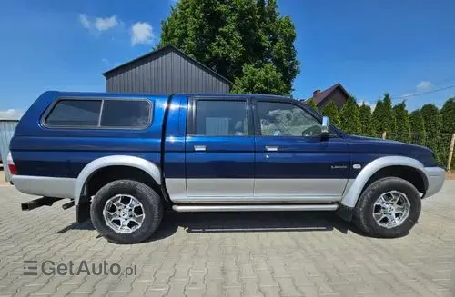 MITSUBISHI L 200 