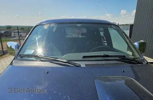 MITSUBISHI L 200 