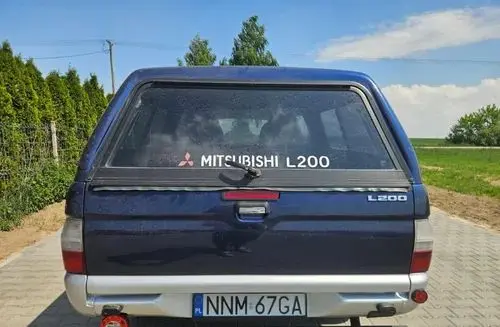 MITSUBISHI L 200 