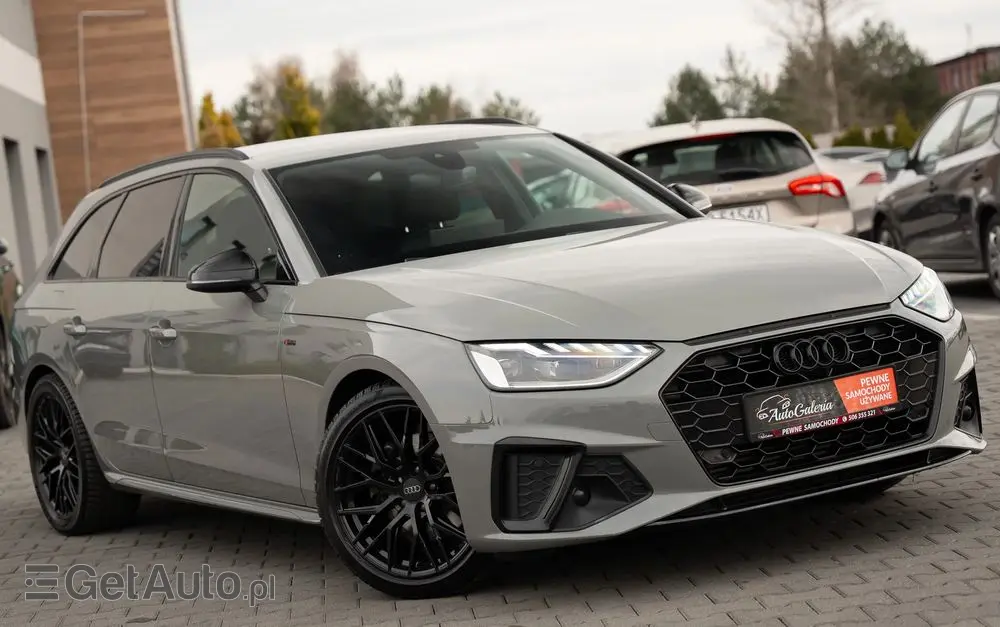 AUDI A4 Avant 35 TFSI S tronic S line