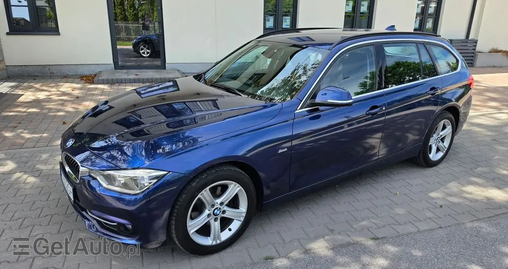 BMW Seria 3 320i xDrive Sport Line Shadow sport