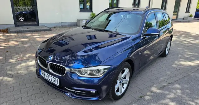 BMW Seria 3 320i xDrive Sport Line Shadow sport