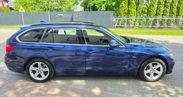 BMW Seria 3 320i xDrive Sport Line Shadow sport