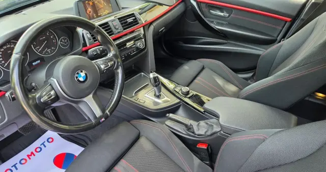 BMW Seria 3 320i xDrive Sport Line Shadow sport