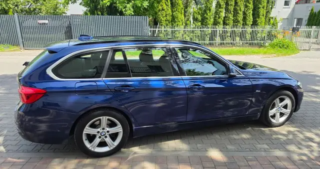 BMW Seria 3 320i xDrive Sport Line Shadow sport