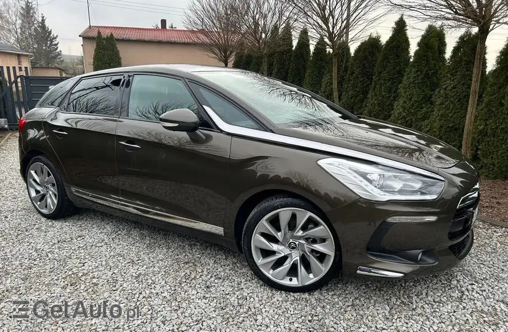 CITROEN DS5 