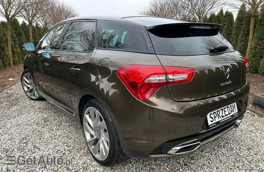CITROEN DS5 