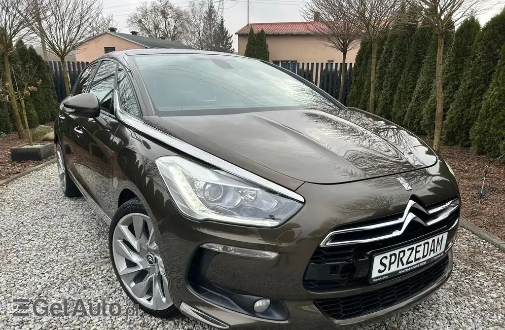 CITROEN DS5 