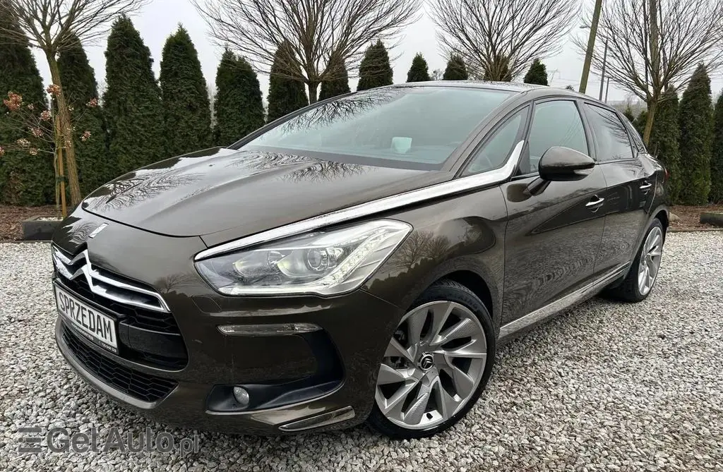 CITROEN DS5 