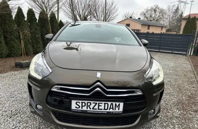 CITROEN DS5 
