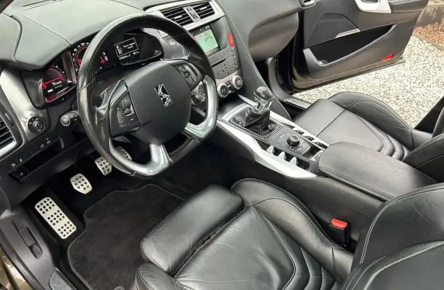 CITROEN DS5 