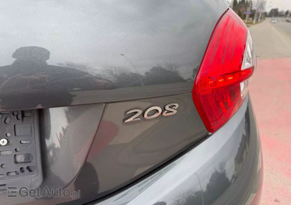 PEUGEOT 208 1.0 PureTech Access