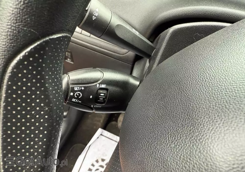 PEUGEOT 208 1.0 PureTech Access