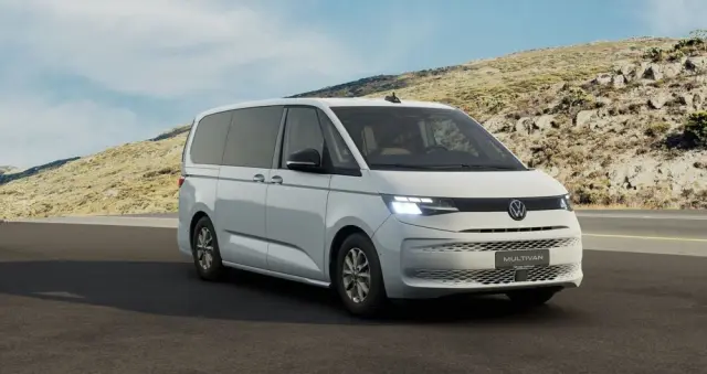 VOLKSWAGEN Multivan 
