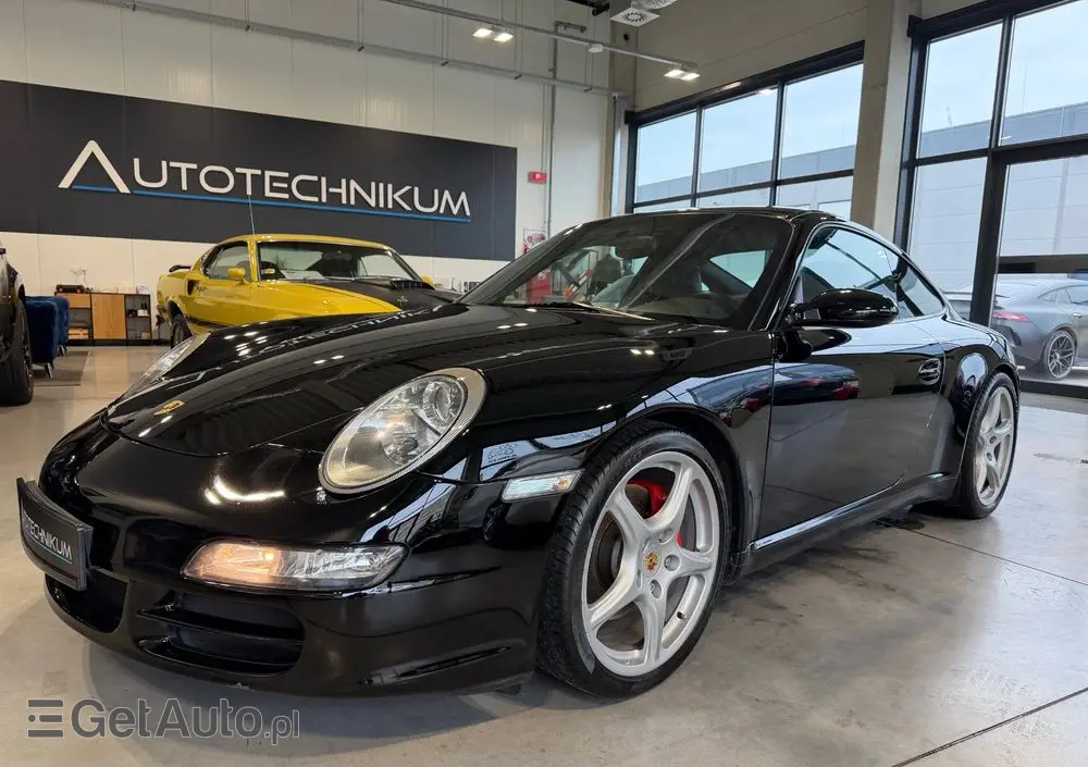 PORSCHE 911 Carrera S