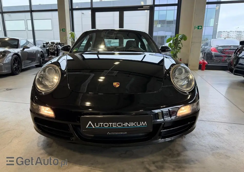 PORSCHE 911 Carrera S