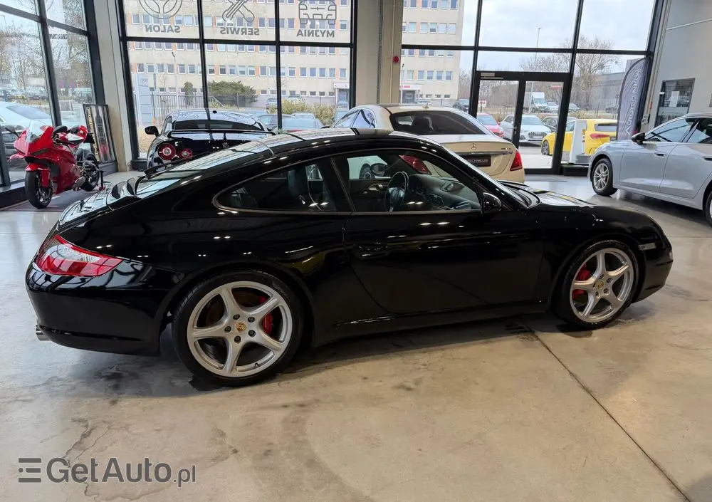 PORSCHE 911 Carrera S