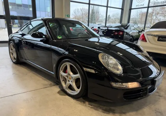 PORSCHE 911 Carrera S