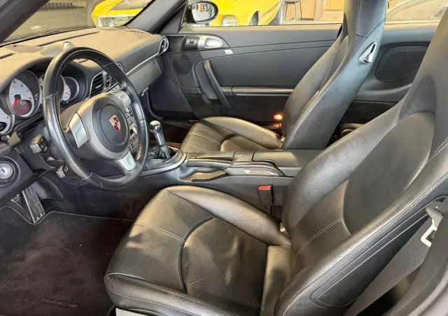 PORSCHE 911 Carrera S