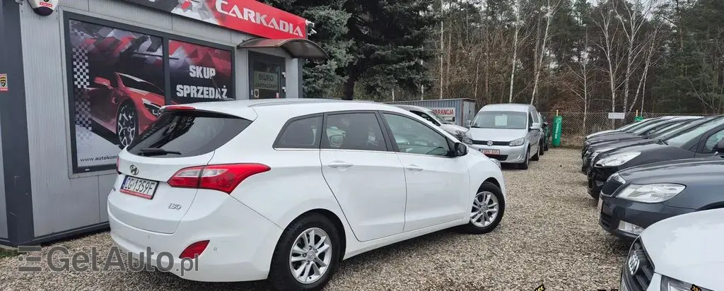 HYUNDAI I30 