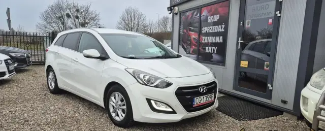 HYUNDAI I30 