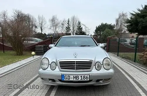 MERCEDES-BENZ CLK 