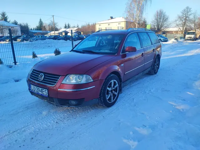 VOLKSWAGEN Passat Comfortline