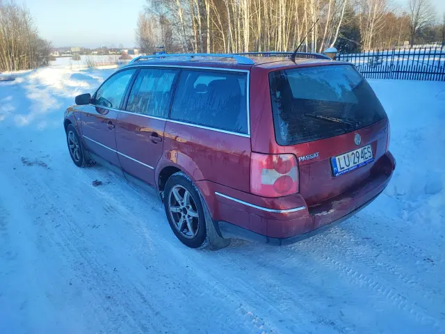 VOLKSWAGEN Passat Comfortline