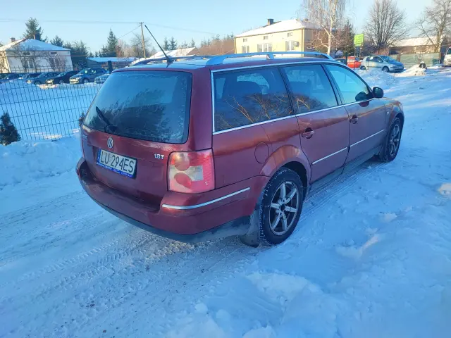 VOLKSWAGEN Passat Comfortline