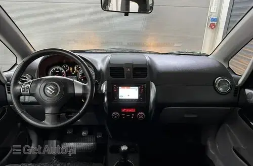 SUZUKI SX4 
