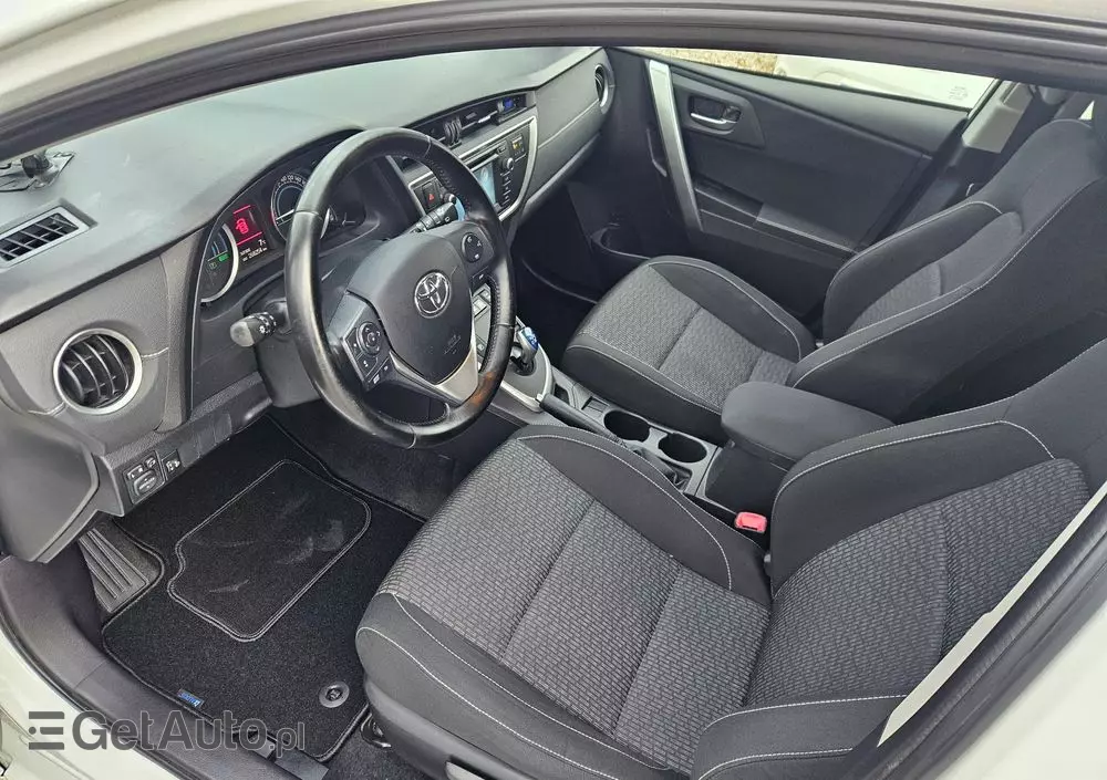 TOYOTA Auris 1.8 VVT-i Hybrid Automatik Edition
