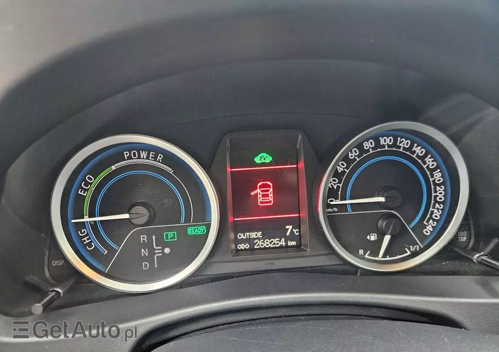 TOYOTA Auris 1.8 VVT-i Hybrid Automatik Edition