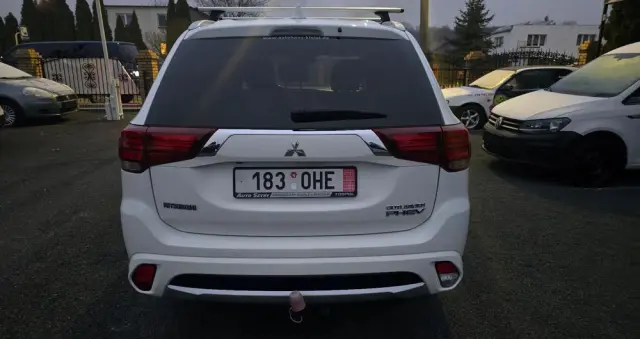 MITSUBISHI Outlander 2.0 4WD