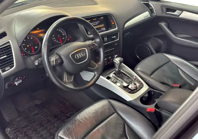 AUDI Q5 2.0 TFSI Quattro Tiptronic