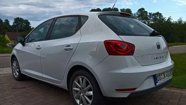 SEAT Ibiza 