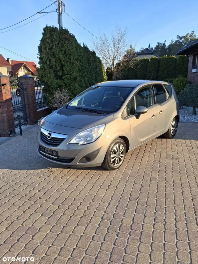 OPEL Meriva 1.4 Edition