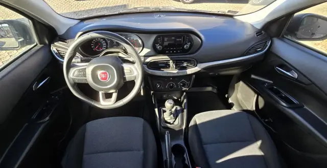FIAT Tipo 1.4 16v Easy