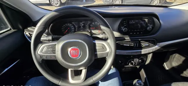 FIAT Tipo 1.4 16v Easy