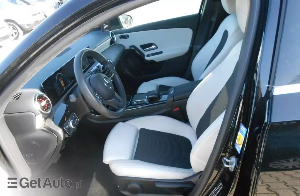 MERCEDES-BENZ Klasa A 