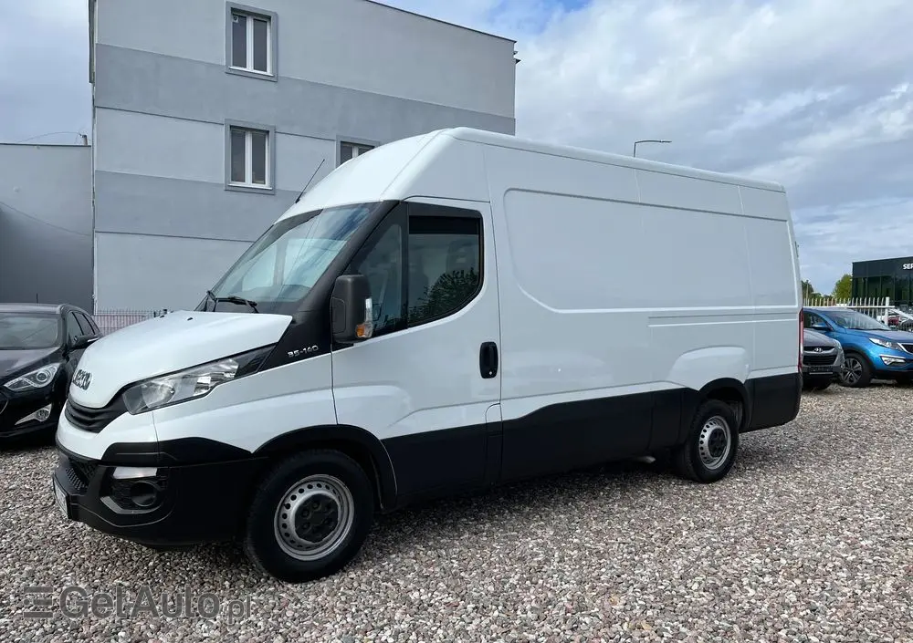 IVECO Daily 