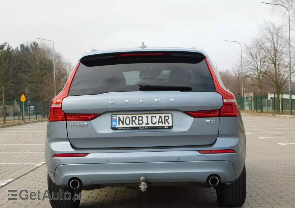 VOLVO XC 60 D3 Momentum Pro